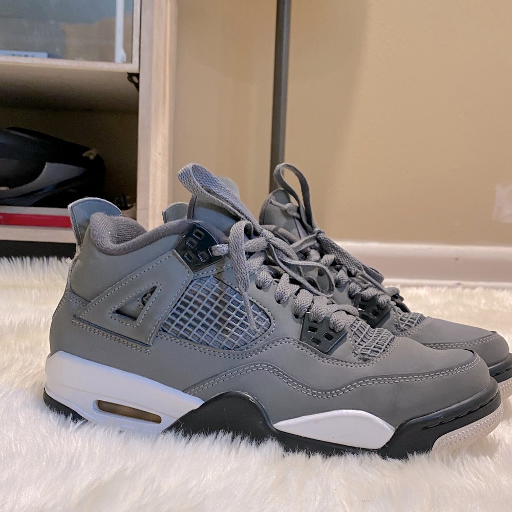 Air Jordan 4’s